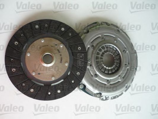 Комплект сцепления VALEO 828104 Комплект сцепления VALEO 828104