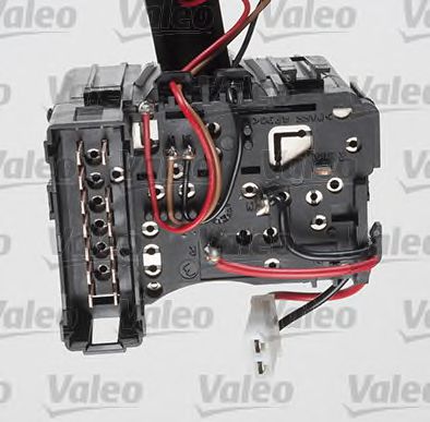 Под рулевой переключатель VALEO 251561 Под рулевой переключатель VALEO 251561