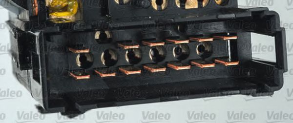 Под рулевой переключатель VALEO 251587 Под рулевой переключатель VALEO 251587