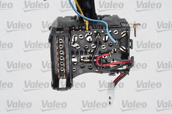Под рулевой переключатель VALEO 251607 Под рулевой переключатель VALEO 251607