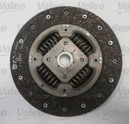 Комплект сцепления VALEO 828560 Комплект сцепления VALEO 828560