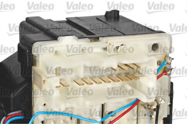 Под рулевой переключатель VALEO 251697 Под рулевой переключатель VALEO 251697