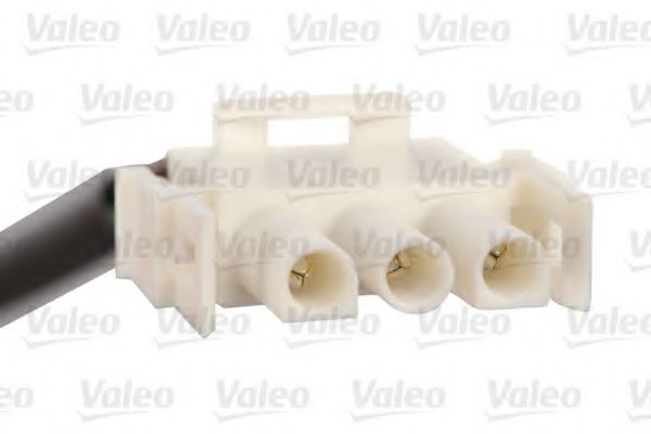 Двигатель стеклоочистителя VALEO 404405 Двигатель стеклоочистителя VALEO 404405