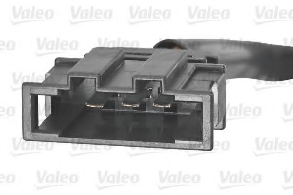 Двигатель стеклоочистителя VALEO 404369 Двигатель стеклоочистителя VALEO 404369