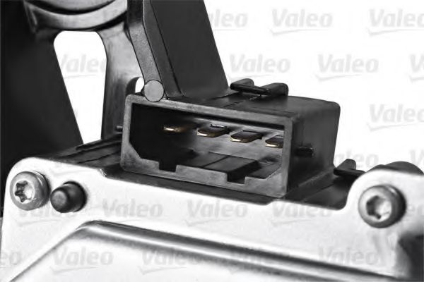Двигатель стеклоочистителя VALEO 404683 Двигатель стеклоочистителя VALEO 404683