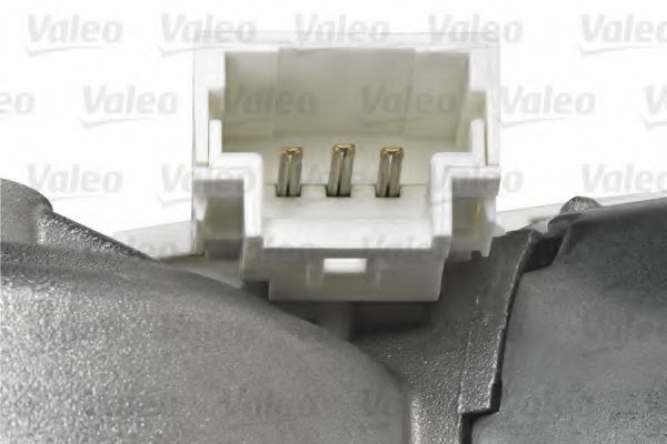 Двигатель стеклоочистителя VALEO 579762 Двигатель стеклоочистителя VALEO 579762