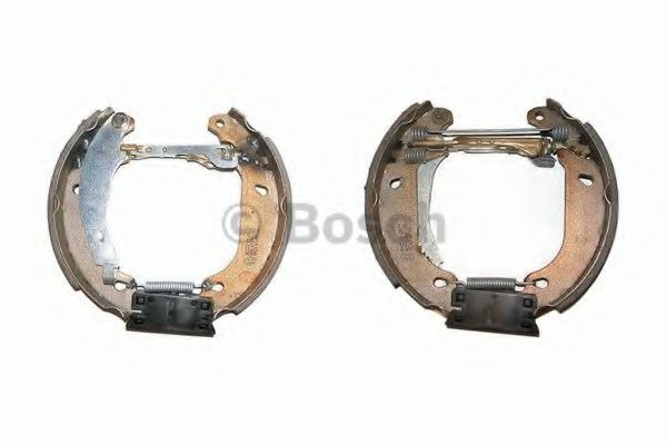 Тормозные колодки барабанные BOSCH 0 204 114 039