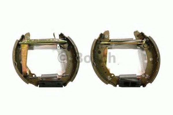 Тормозные колодки барабанные BOSCH 0 204 114 052