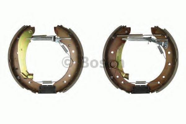 Тормозные колодки барабанные BOSCH 0 204 114 537