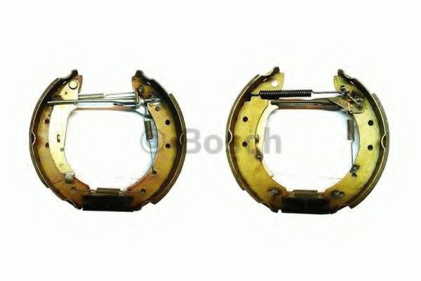 Тормозные колодки барабанные BOSCH 0 204 114 554