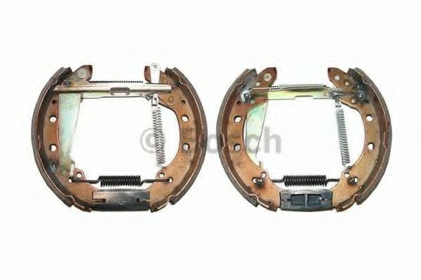 Тормозные колодки барабанные BOSCH 0 204 114 576