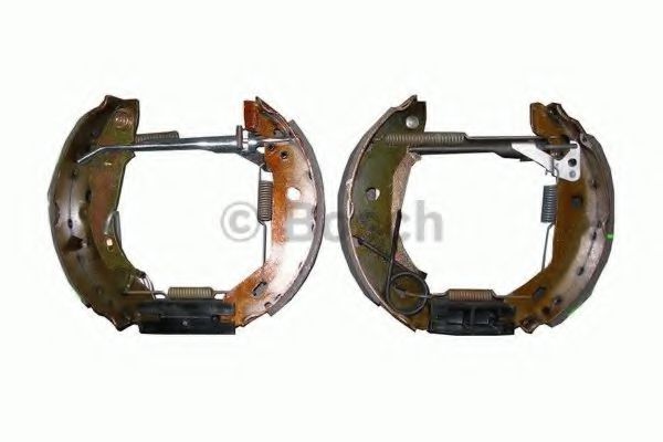 Тормозные колодки барабанные BOSCH 0 204 114 607