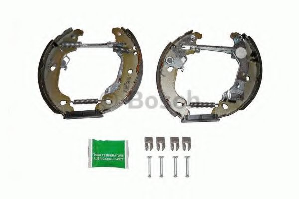 Тормозные колодки барабанные BOSCH 0 204 114 616