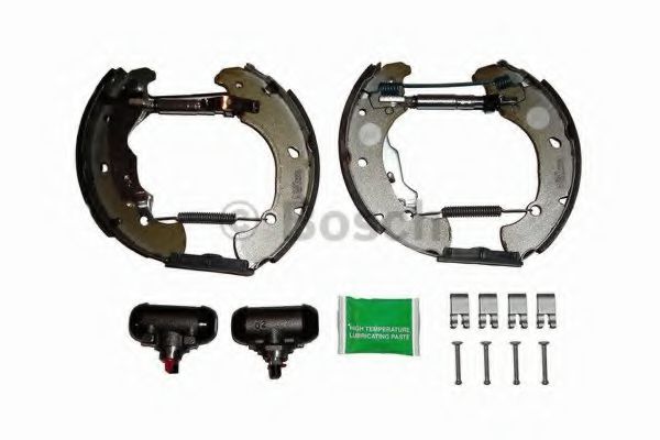 Тормозные колодки барабанные BOSCH 0 204 114 621