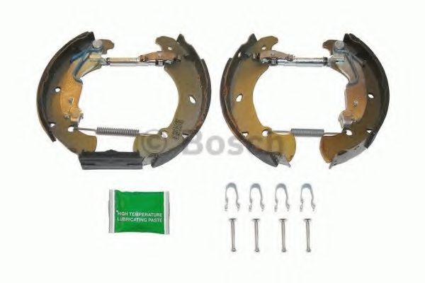 Тормозные колодки барабанные BOSCH 0 204 114 622