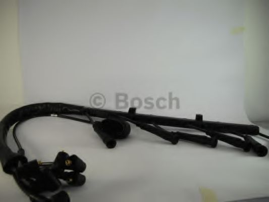 Комплект проводов зажигания BOSCH 0 986 356 322 Комплект проводов зажигания BOSCH 0 986 356 322