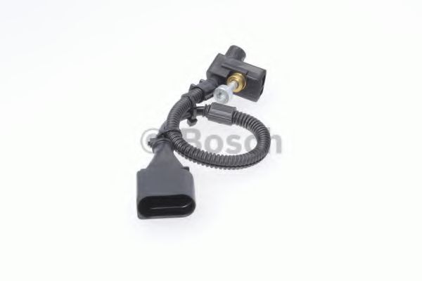 Датчик положения коленвала BOSCH 0 261 210 250 Датчик положения коленвала BOSCH 0 261 210 250