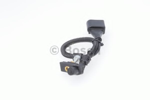 Датчик положения коленвала BOSCH 0 261 210 250 Датчик положения коленвала BOSCH 0 261 210 250