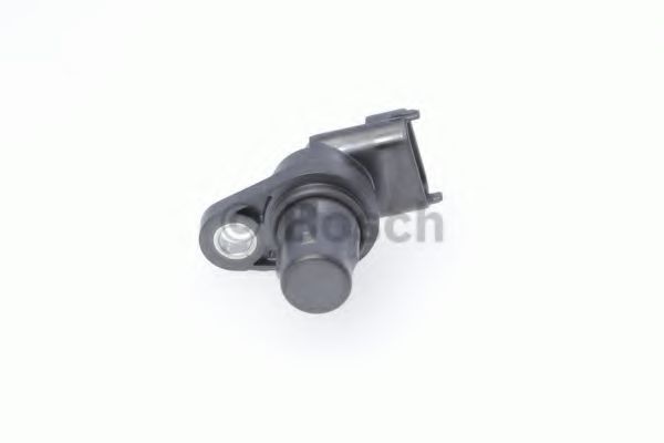 Датчик положения коленвала BOSCH 0 281 002 728