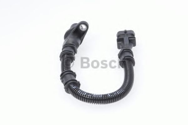 Датчик положения коленвала BOSCH 0 281 002 818 Датчик положения коленвала BOSCH 0 281 002 818