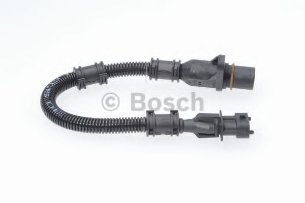 Датчик положения коленвала BOSCH 0 281 002 818