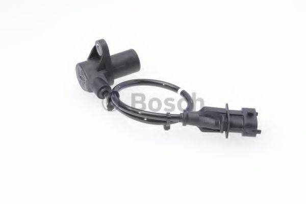 Датчик положения коленвала BOSCH 0 281 002 820
