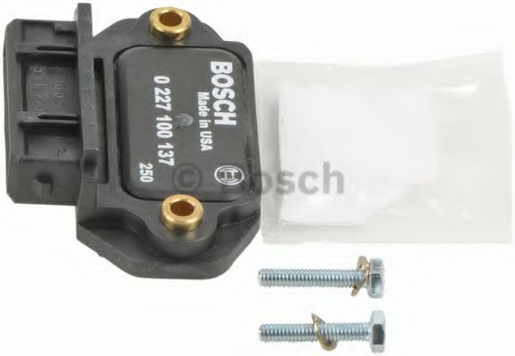 Коммутатор системы зажигания BOSCH 0 227 100 137 Коммутатор системы зажигания BOSCH 0 227 100 137