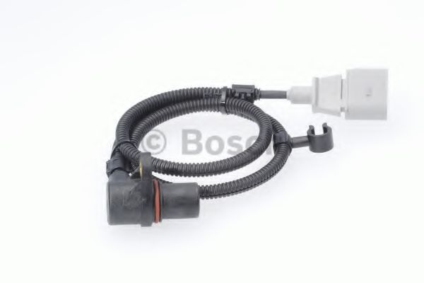Датчик положения коленвала BOSCH 0 261 210 177