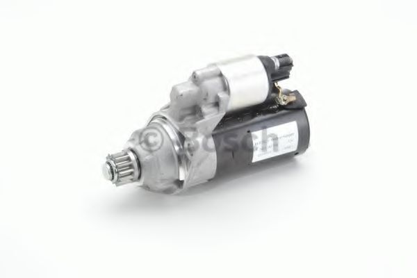 Стартер BOSCH 0 001 142 005 Стартер BOSCH 0 001 142 005