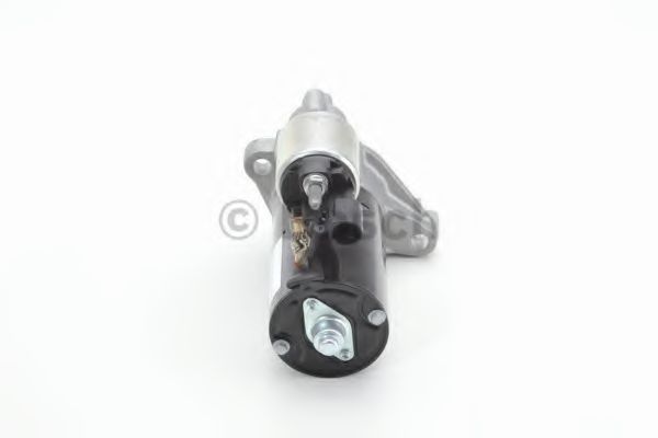 Стартер BOSCH 0 001 142 005 Стартер BOSCH 0 001 142 005