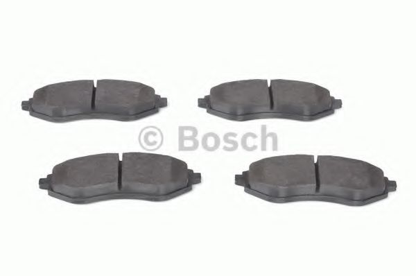 Тормозные колодки BOSCH 0 986 424 818