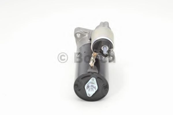Стартер BOSCH 0 001 125 057 Стартер BOSCH 0 001 125 057