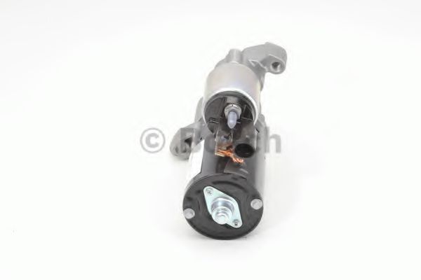 Стартер BOSCH 0 001 138 069 Стартер BOSCH 0 001 138 069