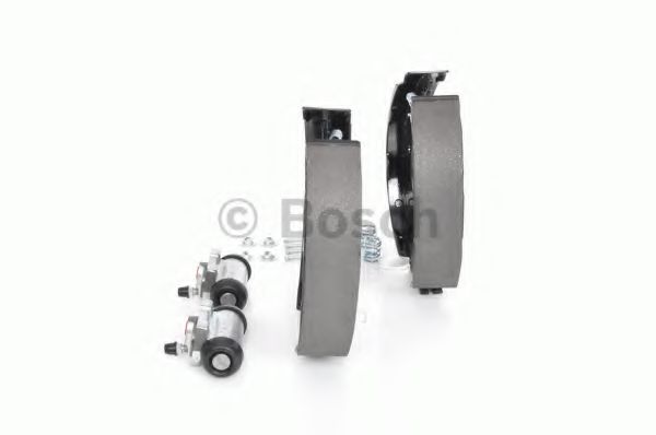 Тормозные колодки барабанные BOSCH 0 204 114 156 Тормозные колодки барабанные BOSCH 0 204 114 156