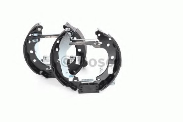 Тормозные колодки барабанные BOSCH 0 204 114 156 Тормозные колодки барабанные BOSCH 0 204 114 156