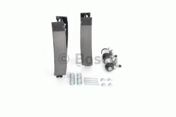 Тормозные колодки барабанные BOSCH 0 204 114 156
