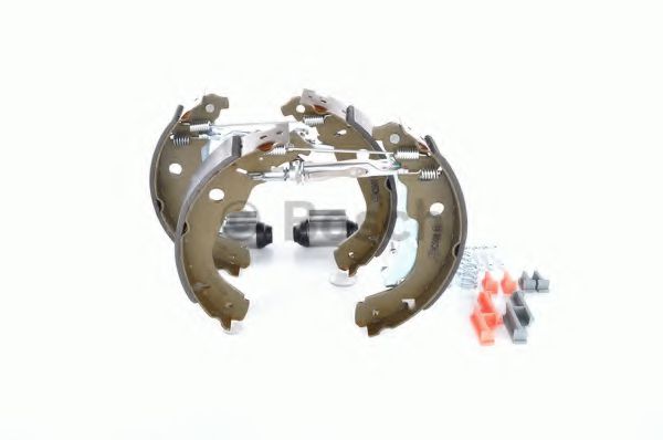 Тормозные колодки барабанные BOSCH 0 204 114 193 Тормозные колодки барабанные BOSCH 0 204 114 193