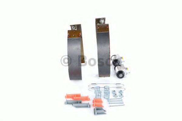 Тормозные колодки барабанные BOSCH 0 204 114 193