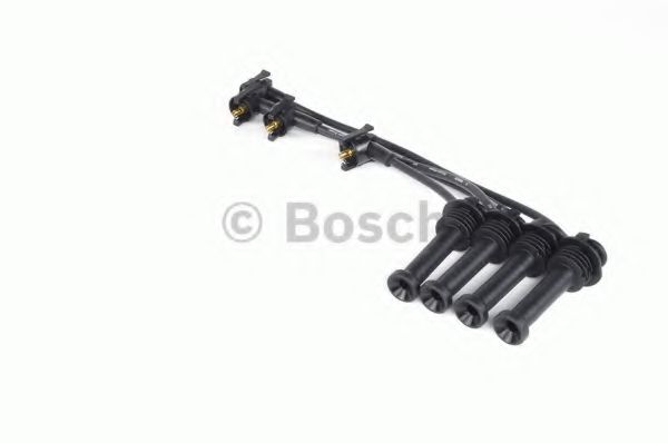 Комплект проводов зажигания BOSCH 0 986 356 805 Комплект проводов зажигания BOSCH 0 986 356 805