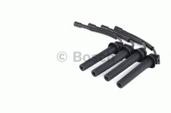 Комплект проводов зажигания BOSCH 0 986 357 052 Комплект проводов зажигания BOSCH 0 986 357 052