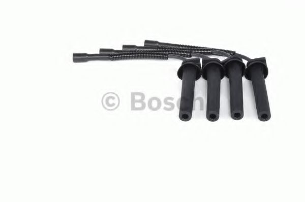 Комплект проводов зажигания BOSCH 0 986 357 052 Комплект проводов зажигания BOSCH 0 986 357 052
