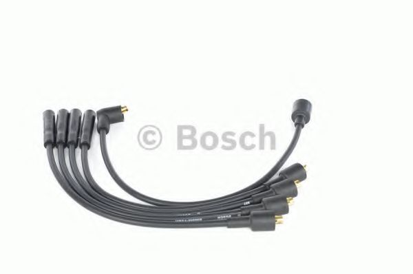 Комплект проводов зажигания BOSCH 0 986 357 138 Комплект проводов зажигания BOSCH 0 986 357 138