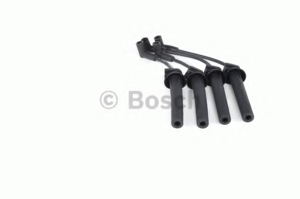 Комплект проводов зажигания BOSCH 0 986 357 270 Комплект проводов зажигания BOSCH 0 986 357 270