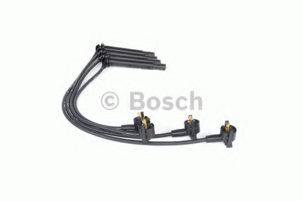 Комплект проводов зажигания BOSCH 0 986 357 090 Комплект проводов зажигания BOSCH 0 986 357 090