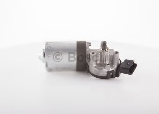Двигатель стеклоочистителя RENAULT 8200582906 Двигатель стеклоочистителя RENAULT 8200582906