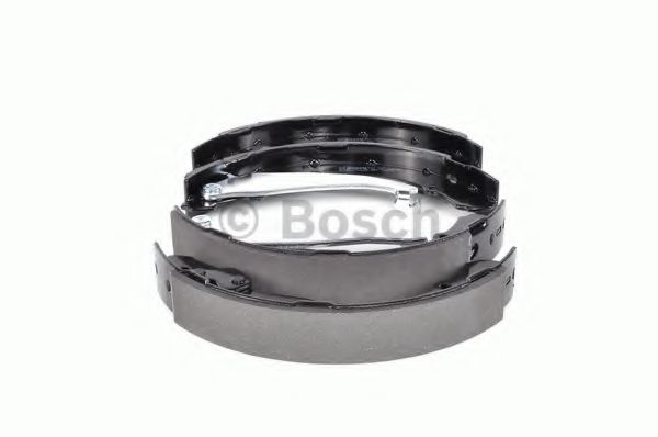 Тормозные колодки барабанные BOSCH 0 986 487 555