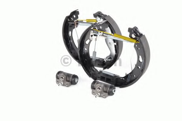 Тормозные колодки барабанные BOSCH 0 204 114 681 Тормозные колодки барабанные BOSCH 0 204 114 681