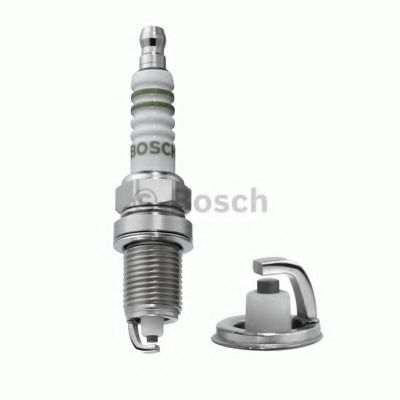 Свеча зажигания BOSCH 0 242 235 588