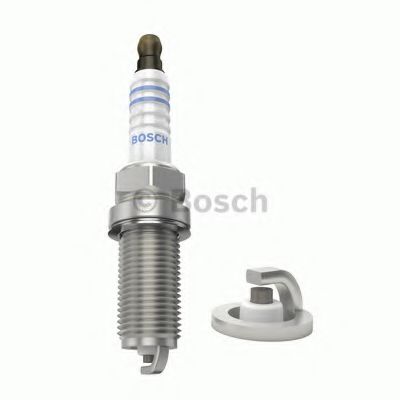 Свеча зажигания BOSCH 0 242 240 660