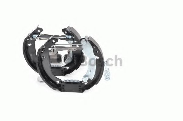 Тормозные колодки барабанные BOSCH 0 204 114 040 Тормозные колодки барабанные BOSCH 0 204 114 040